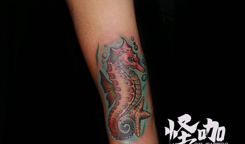 一起去游泳纹身图片