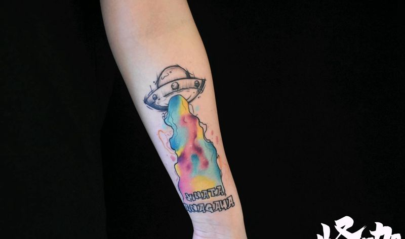 彩色喷薄纹身图片