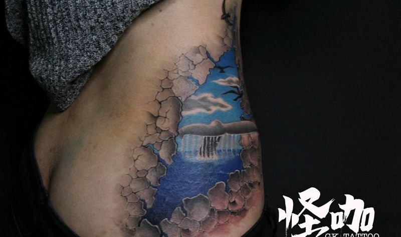 侧腰作品纹身图片