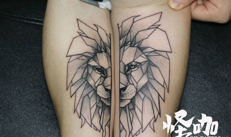 霸气线条狮子纹身图片