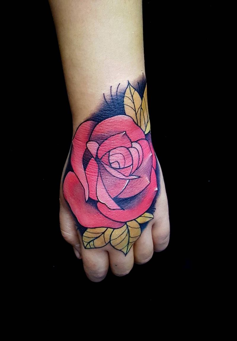 school玫瑰纹身图片