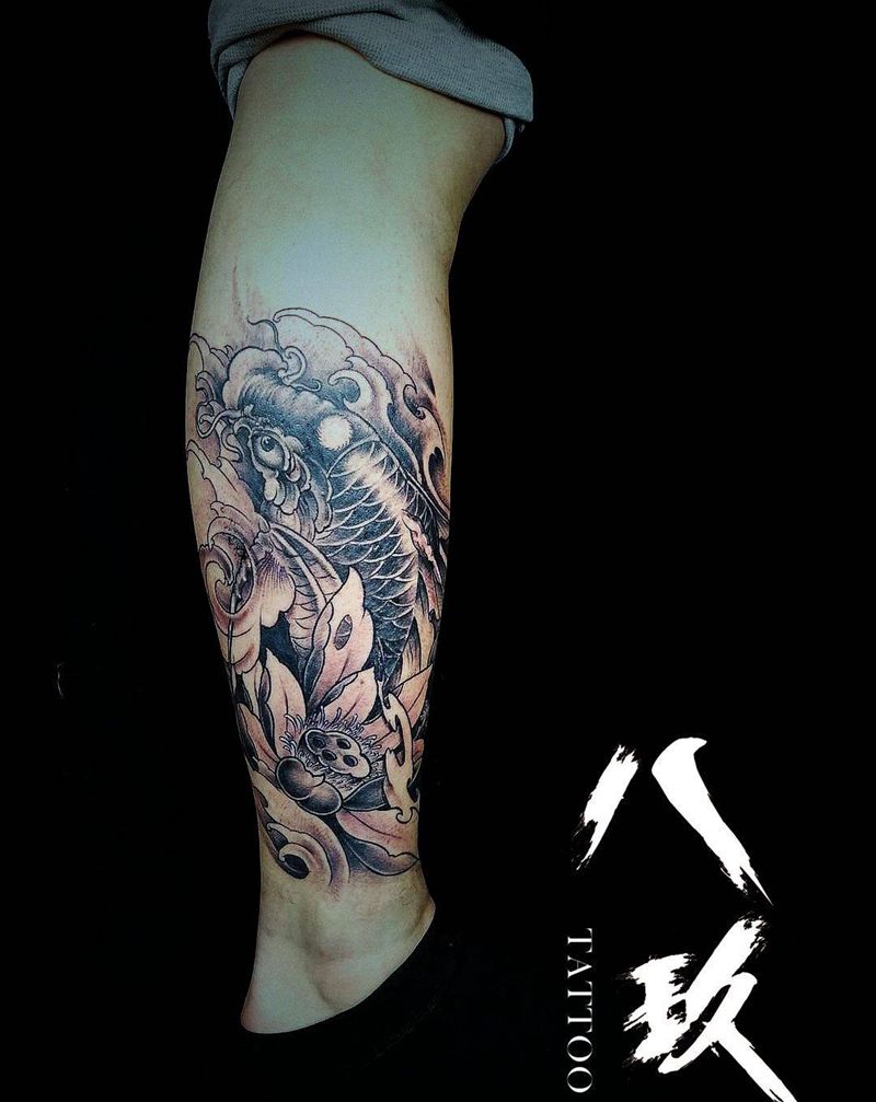 小腿鲤鱼纹身图片