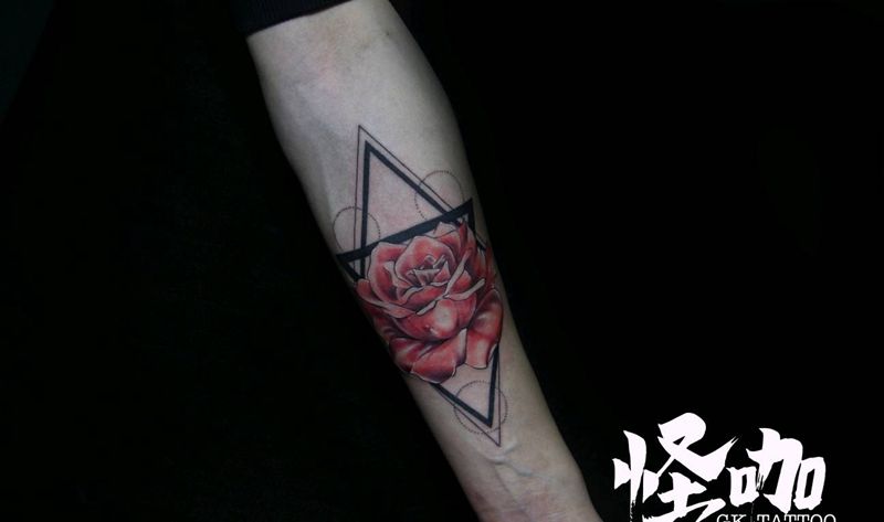 几何花纹身图片