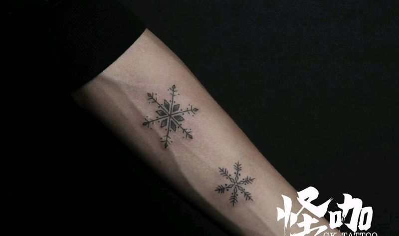 雪花纹身图片