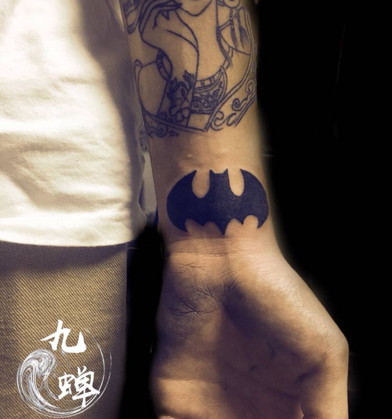蝙蝠侠遮盖纹身图片