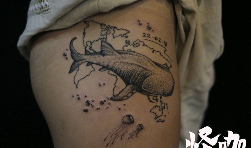 鲸鱼纹身图片