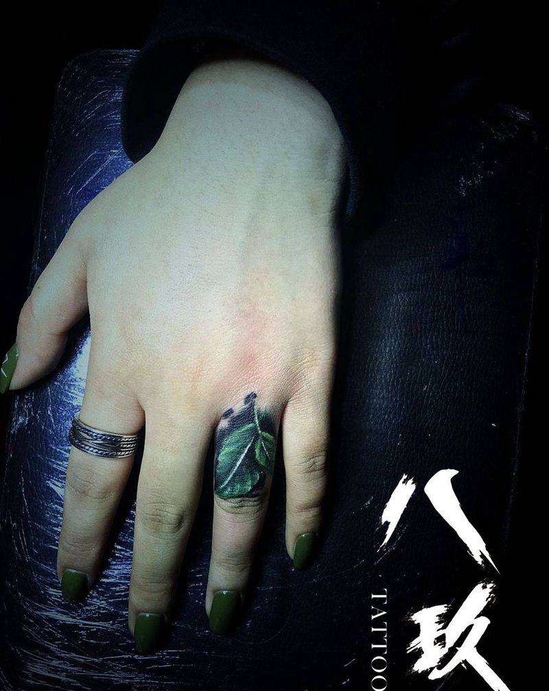 手指小清新纹身图片