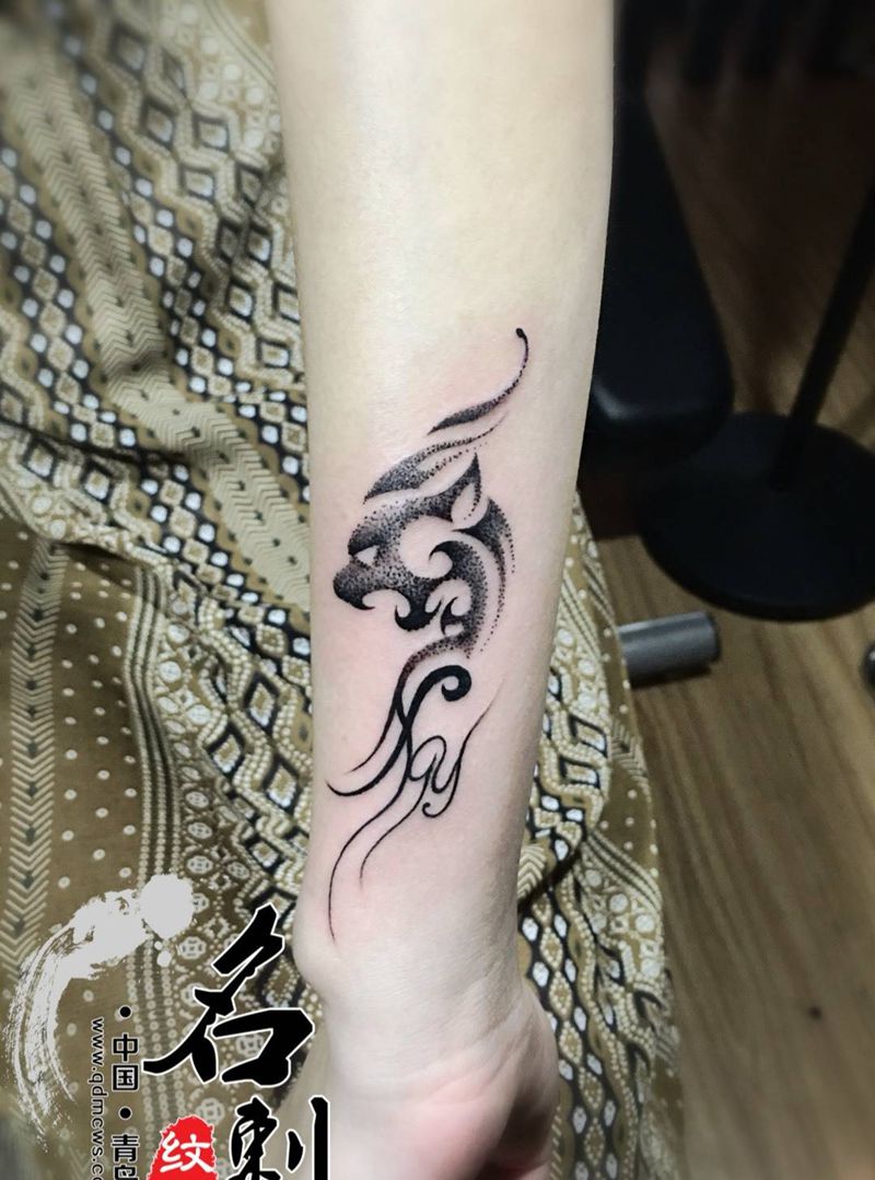 小点刺纹身图片