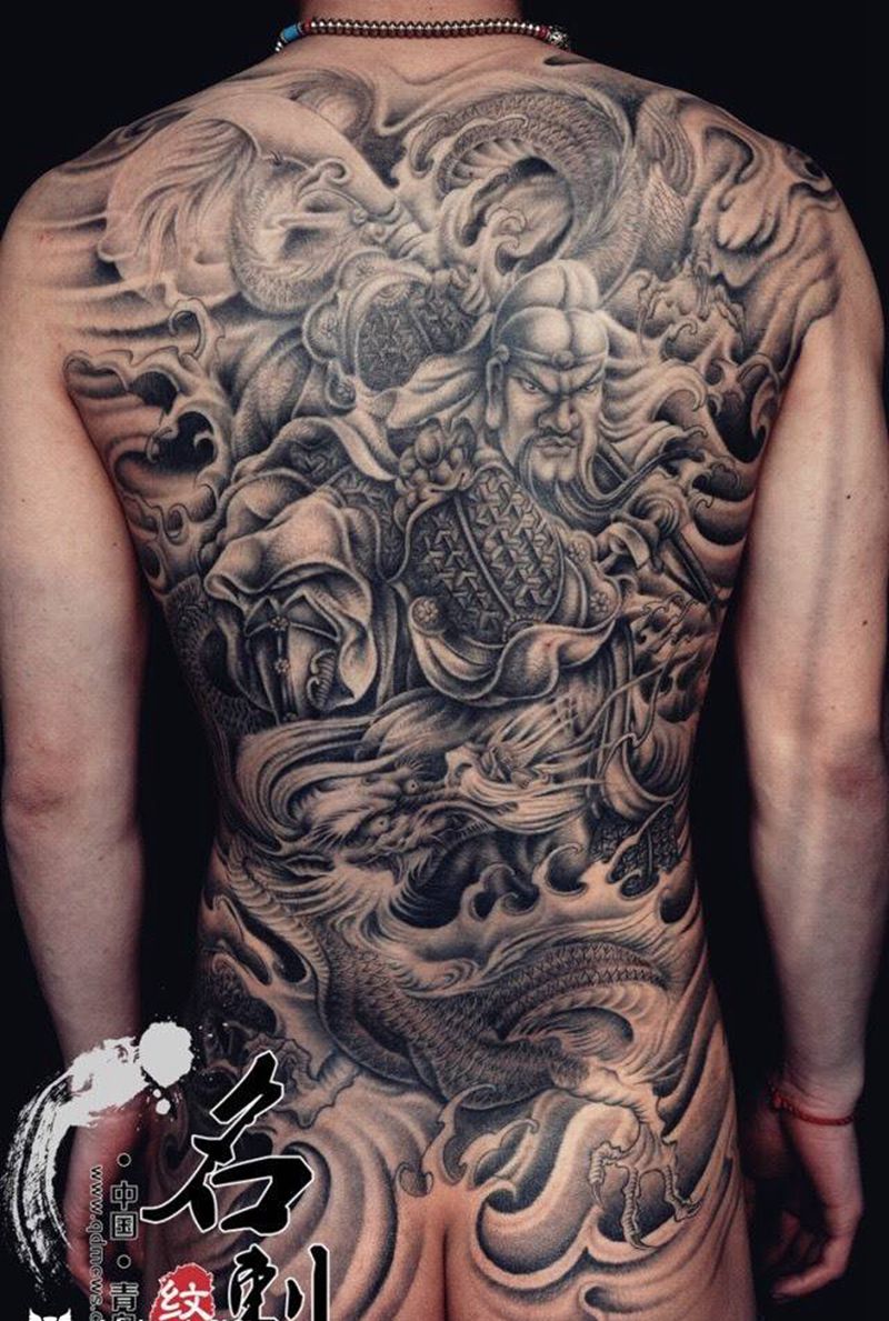 盘龙关公纹身图片