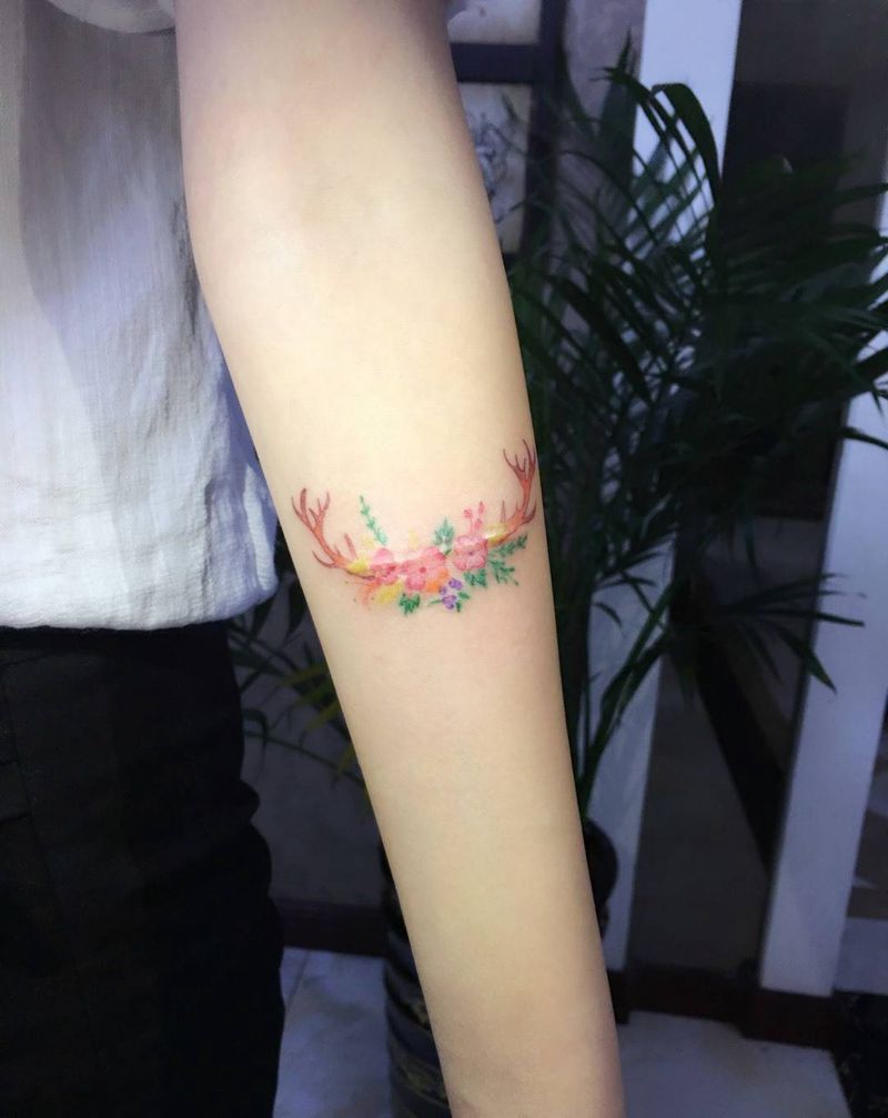 鹿角花纹身图片