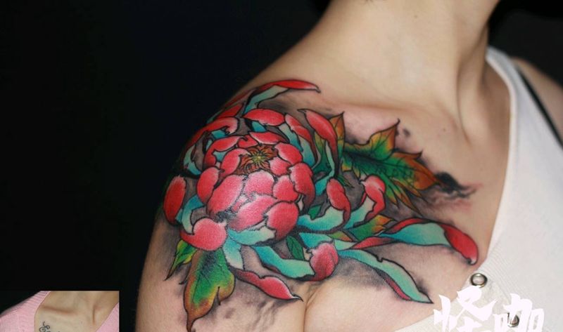 传统肩花遮盖纹身图片