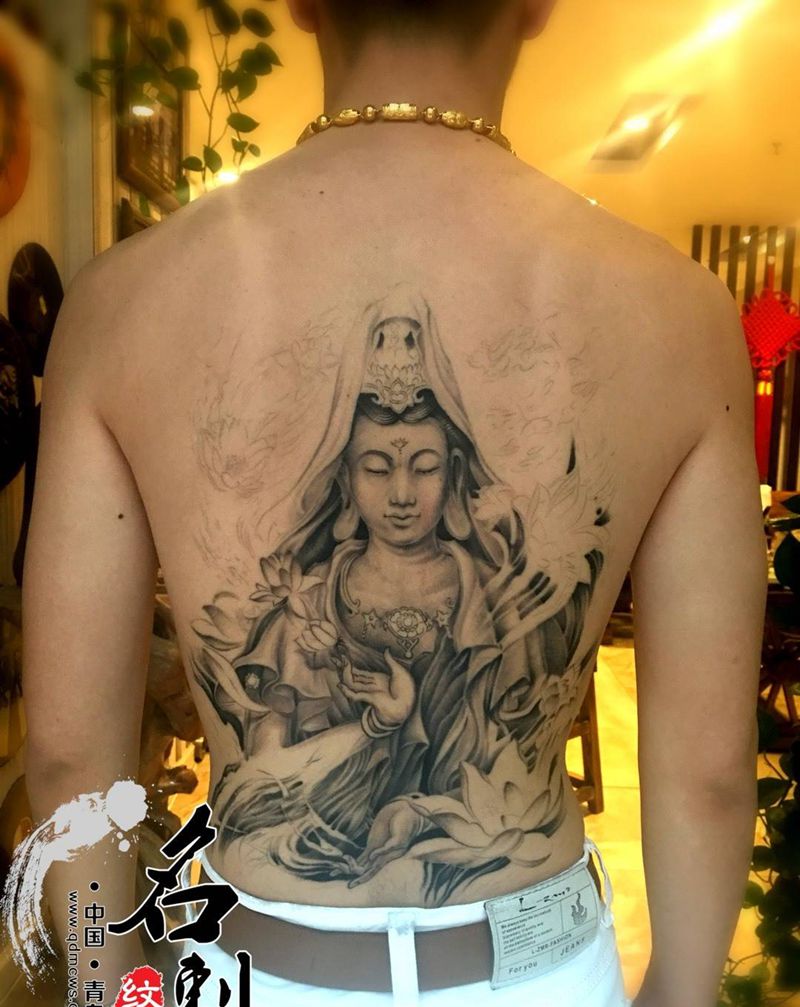 满背龙凤观音～未完成纹身图片