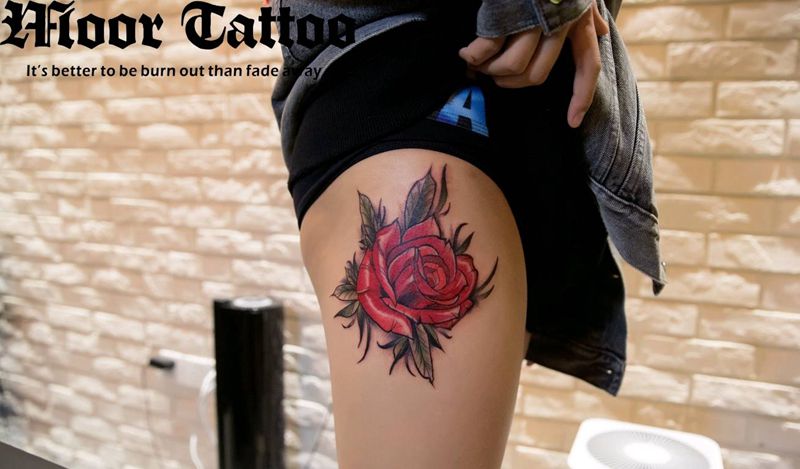 玫瑰纹身图片_腿部欧美植物成品纹身图案