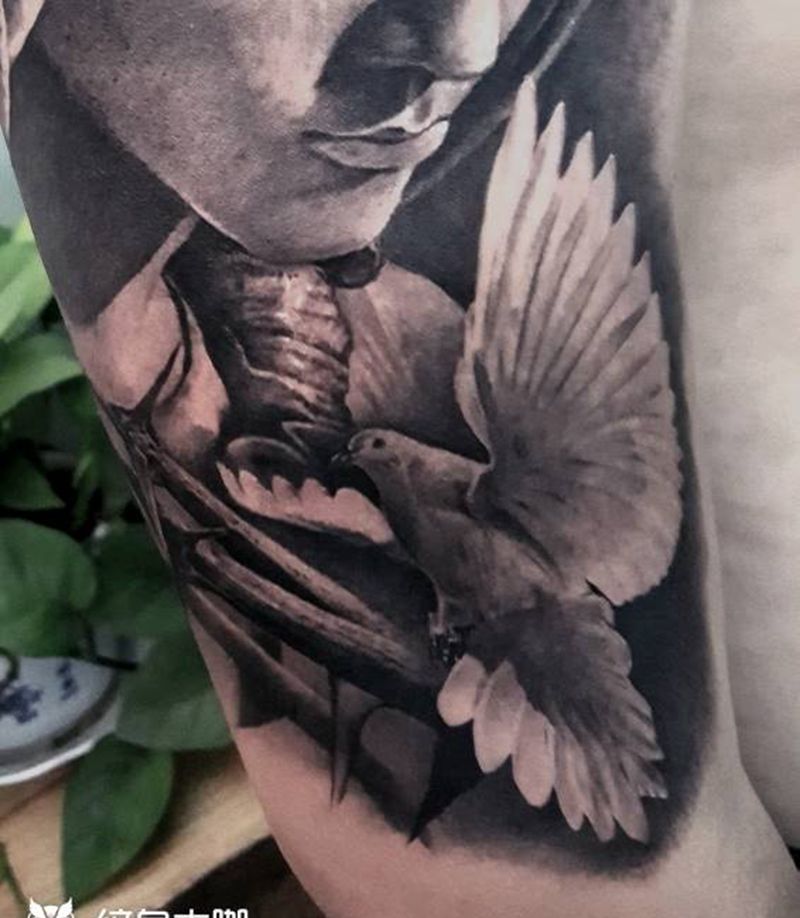 和平鸽纹身图片_手臂写实动物成品纹身图案