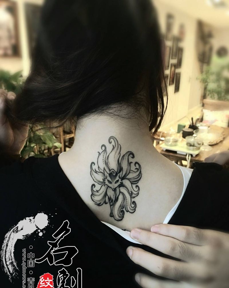 恢复后～小九尾狐纹身图片