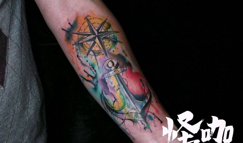 水彩船锚纹身图片