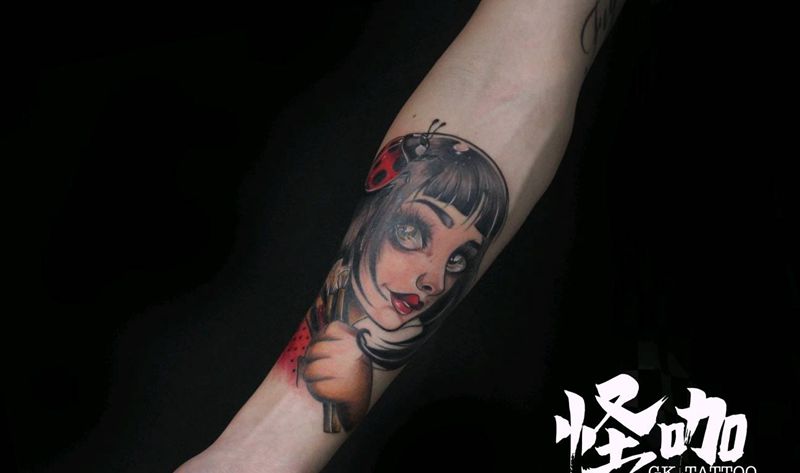 彩色小臂纹身图片