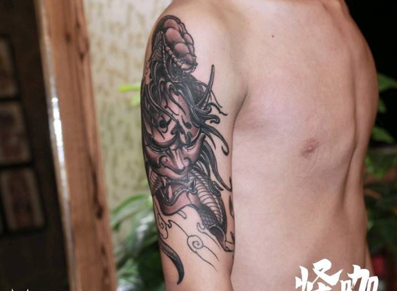 传统般若纹身图片_手臂老传统纹身图案