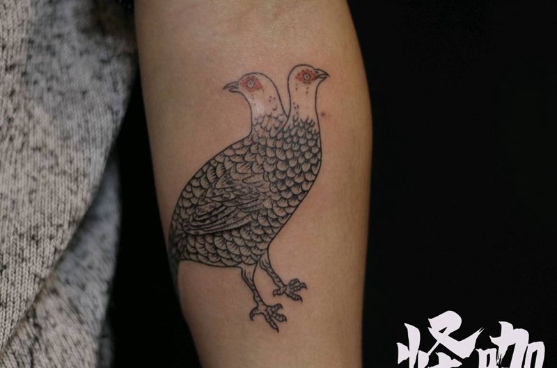 双头鸡纹身图片