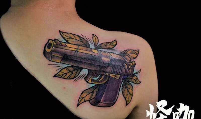 School 抢纹身图片