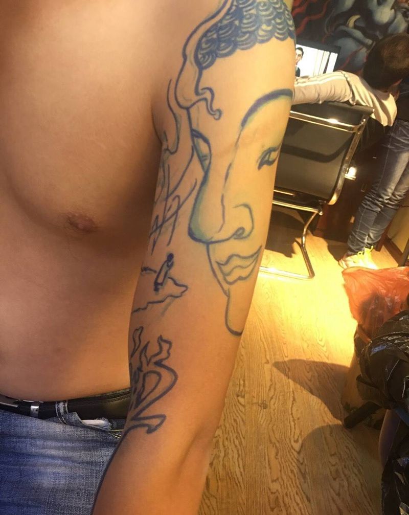 花臂未完成纹身图片