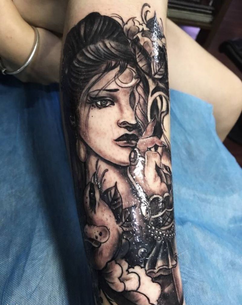 遮盖纹身图片_成品腿部欧美人物黄岛青岛刺青青岛遮盖纹身图案