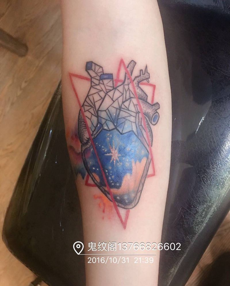 心脏纹身图片
