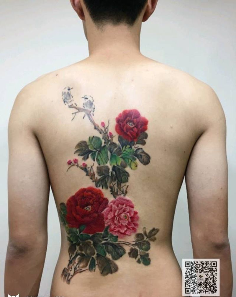 写意后背纹身图片_背部新传统水墨纹身图案