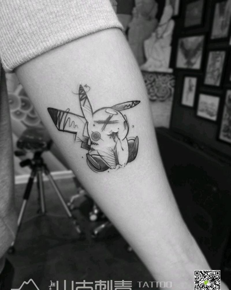 皮卡丘纹身图片_手臂New School纹身图案