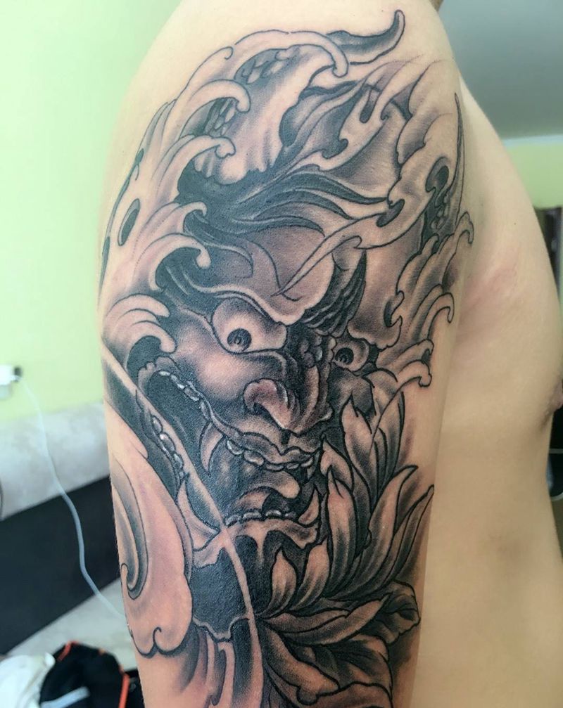 般若纹身图片_肩部传统纹身图案