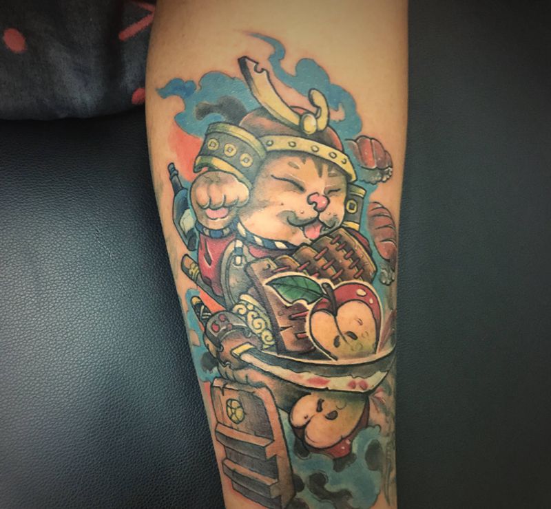 猫武士纹身图片_腿部New School纹身图案