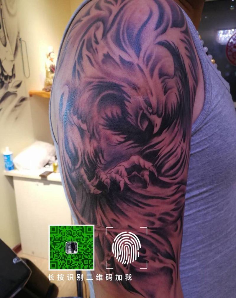 凤凰未完成纹身图片