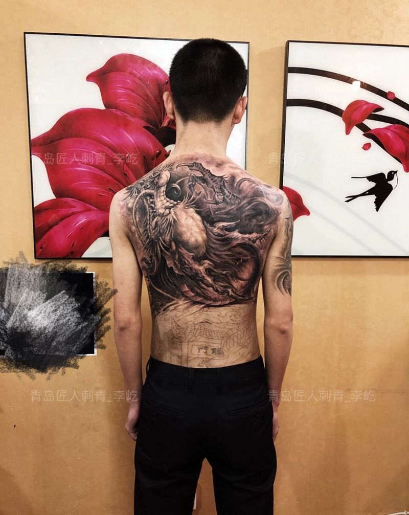 龙门纹身图片_成品背部传统习俗写实鬼神动物原创纹身图案