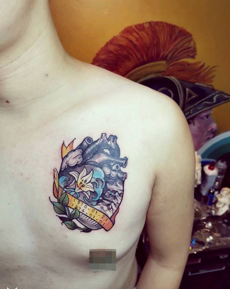 心脏纹身图片_胸部New School纹身图案
