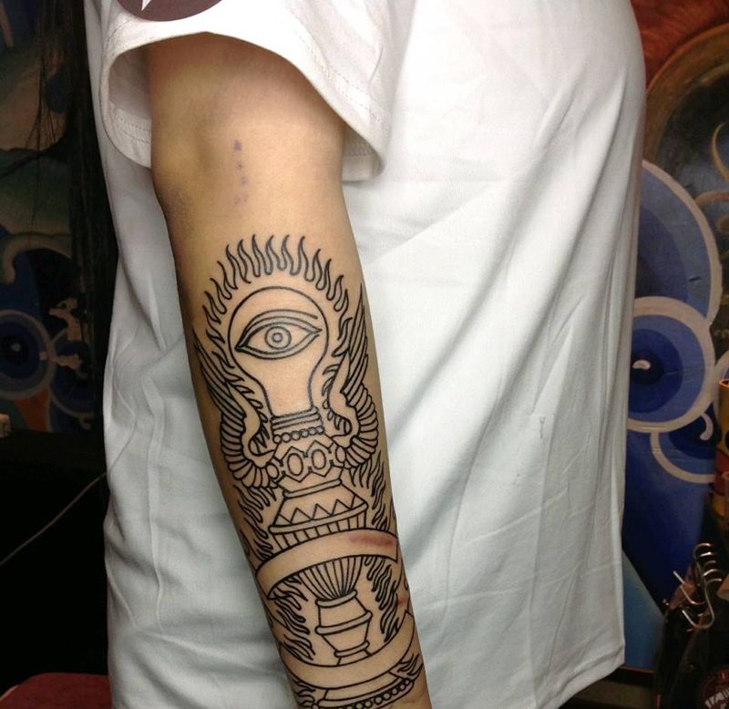 old school纹身图片_手臂Old School纹身图案