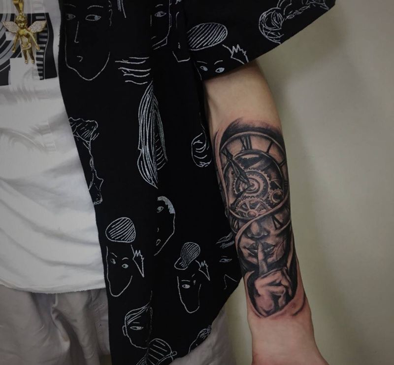 欧美小图纹身图片_手部手臂欧美写实几何雲刺青纹身图案