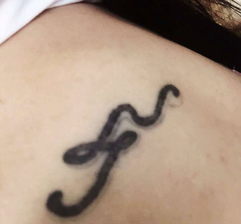 修改前后效果纹身图片