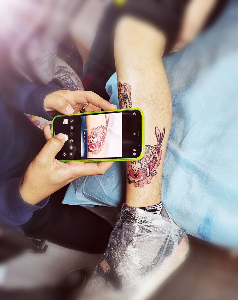 功夫猫咪纹身图片_腿部New School纹身图案