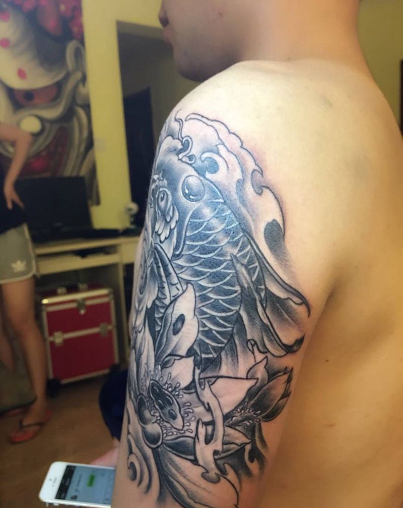 招财锦鲤纹身图片