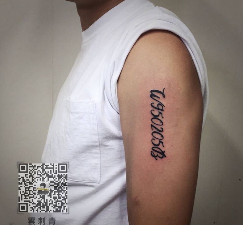 字母纹身图片