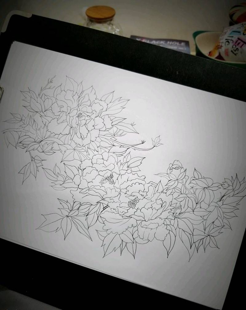 原创牡丹线图纹身图片_背部胸部新传统水墨纹身图案