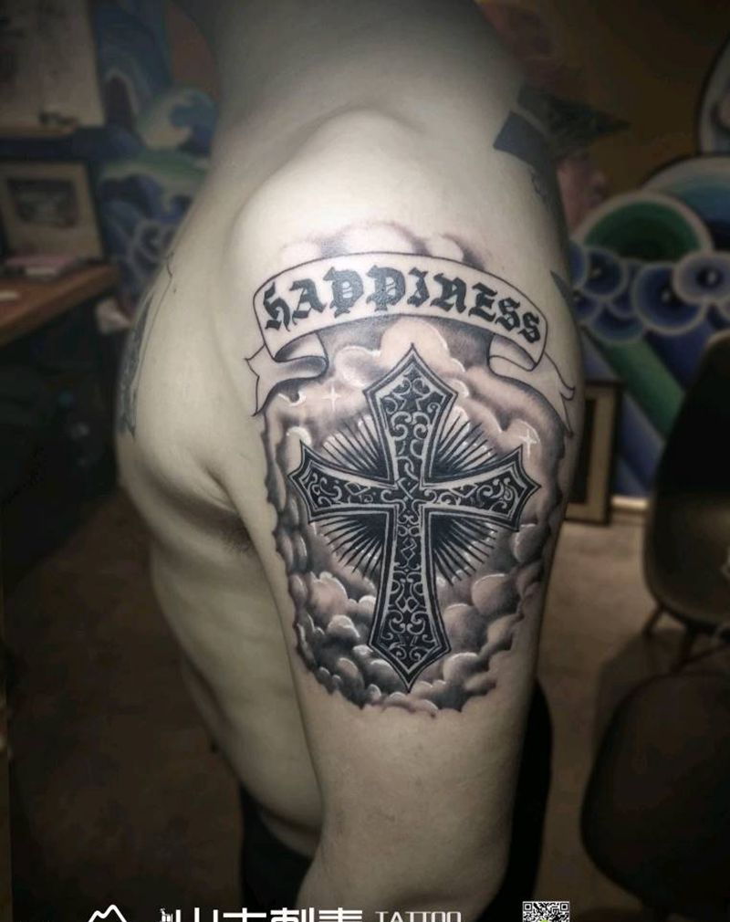 幸运十字架纹身图片_手臂几何纹身图案