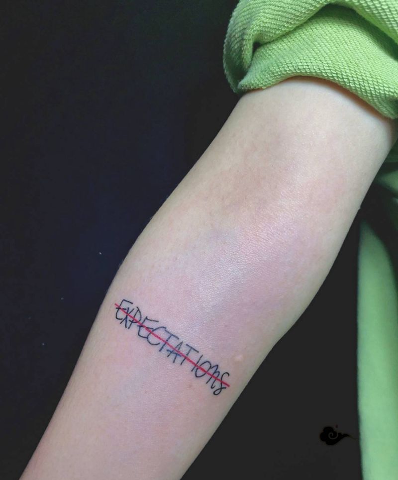 英文小字母纹身图片_手臂花体字纹身图案