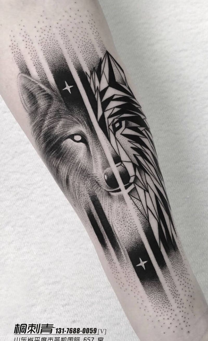 点刺风格纹身图片_手臂点刺欧美写实纹身图案