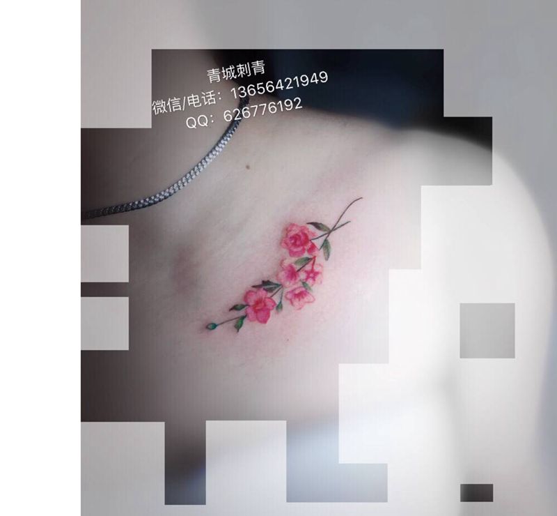 小花纹身纹身图片_胸部背部新传统水彩纹身图案