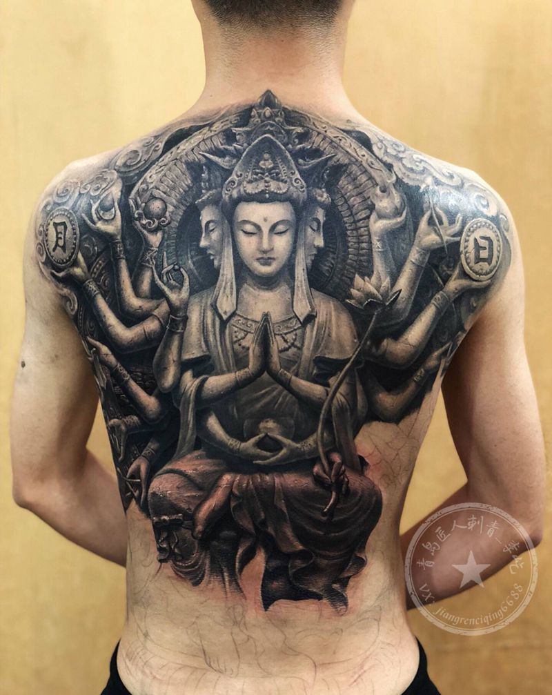 石雕千手观音 未完成纹身图片_背部欧美写实千手观音石雕纹身图案