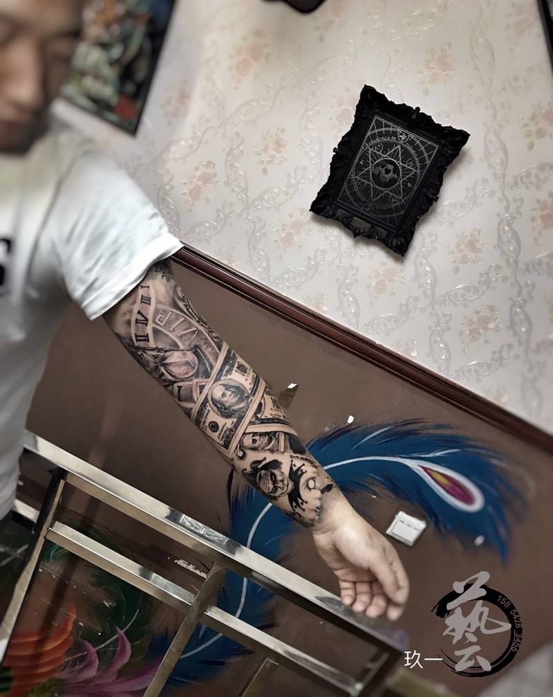 包臂欧美纹身图片_手臂欧美写实欧美肖像纹身图案