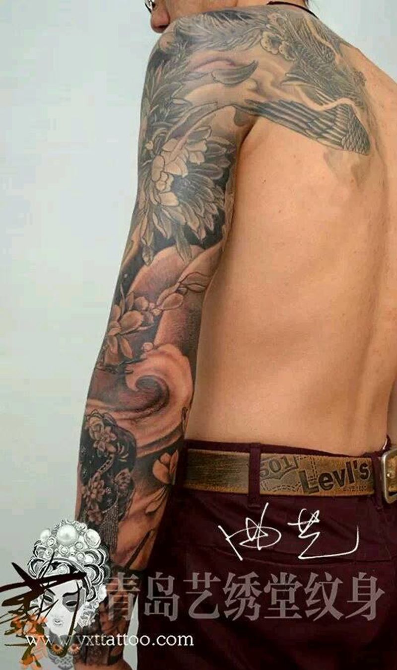 传统花臂纹身图片