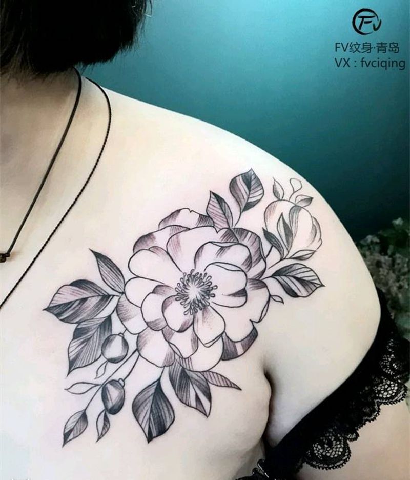 肩花纹身图片_肩部欧美清新植物青岛FV纹身图案