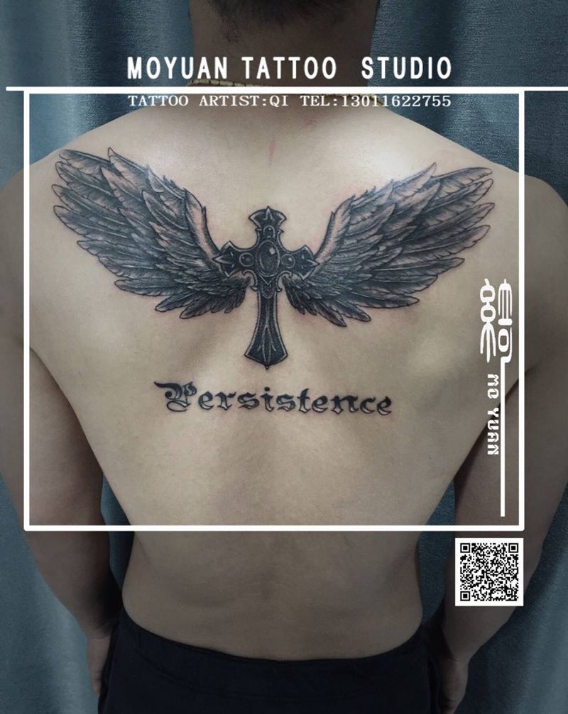 翅膀纹身图片